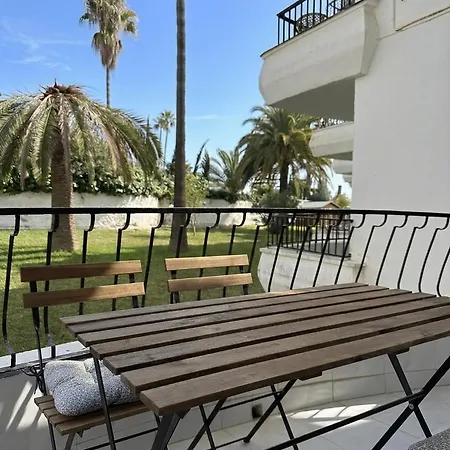 Acapulco Playa Centro Con Piscina Y Parking Apartment Nerja